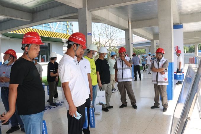 �޽�ʩ�����ڿƼ���������ɫ�ǻ���ģ������