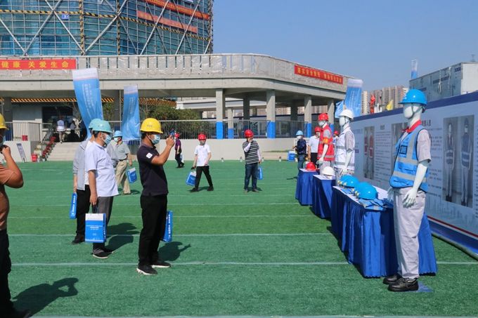 �޽�ʩ�����ڿƼ���������ɫ�ǻ���ģ������