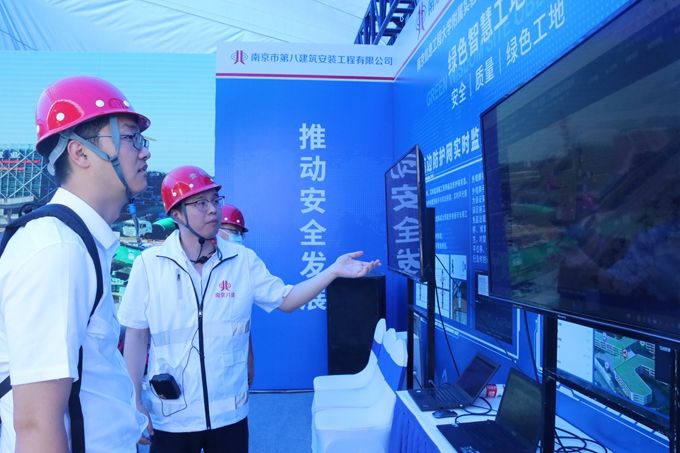 �޽�ʩ�����ڿƼ���������ɫ�ǻ���ģ������