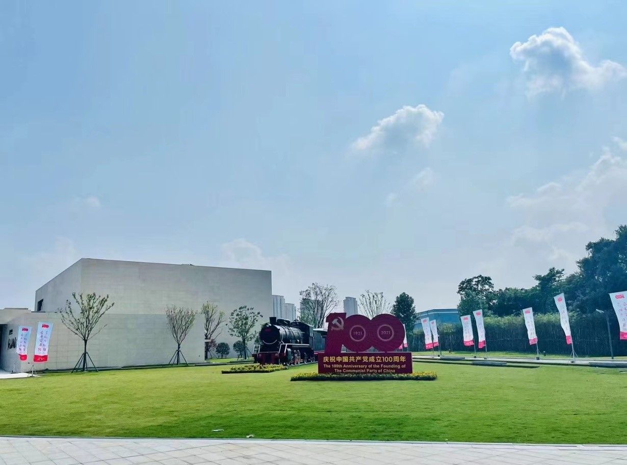 �����ɫ�Ļ���Ʒ��  ����������ɫ�㳡��Ŀ����