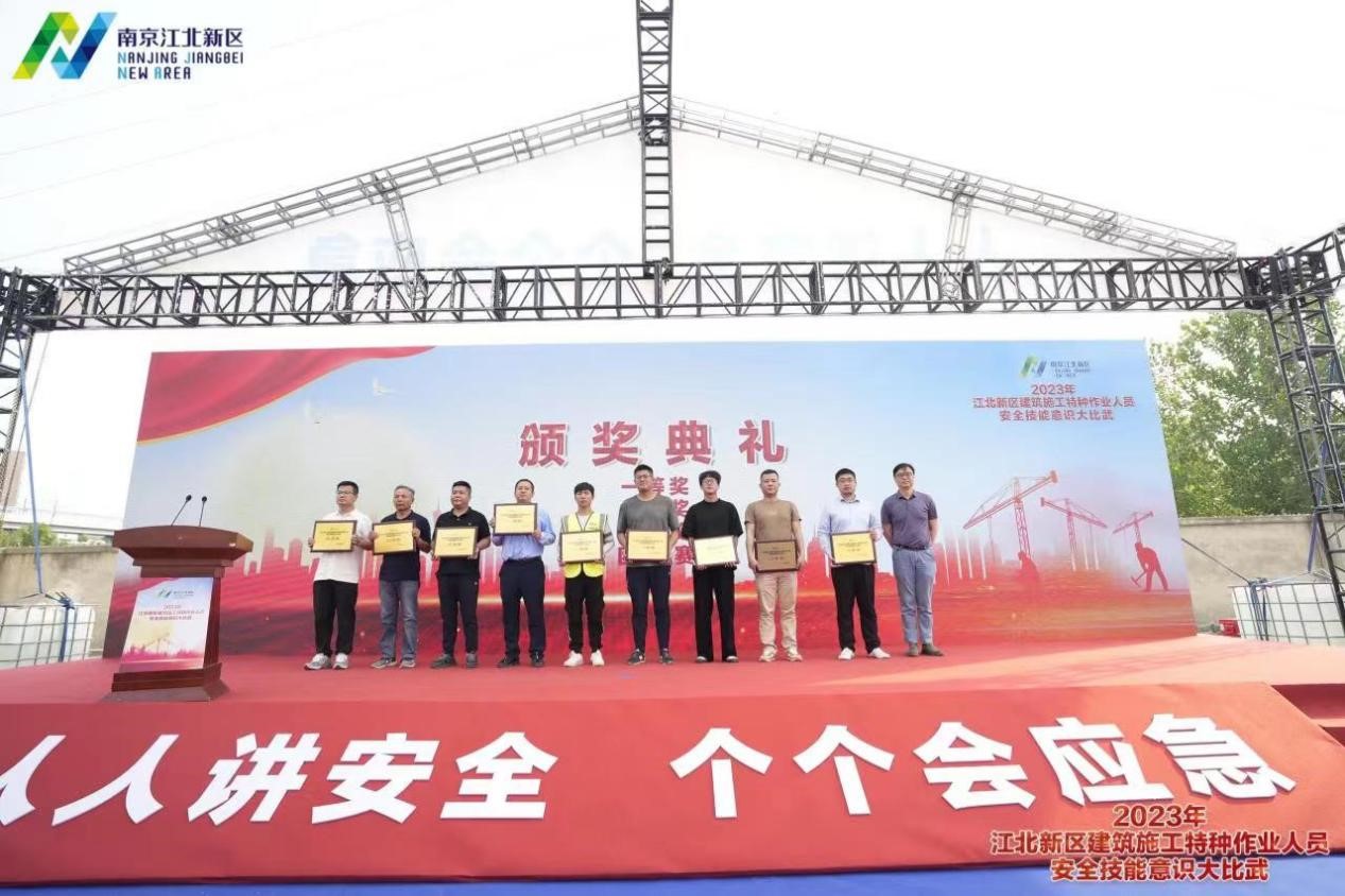 ϲ���������󽻷��������ڲ���רҵ�������Ϊ������ϲժ��������