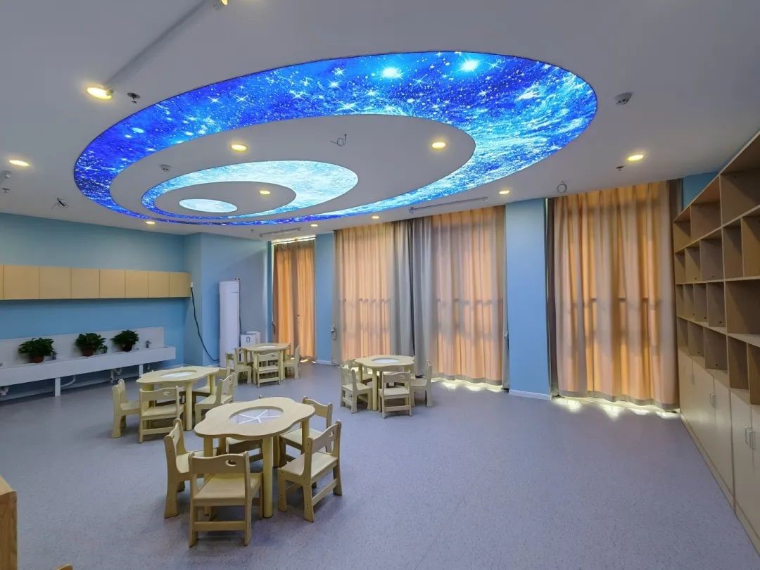 �����ؽ��ֵ�����·�׶�԰�����＾��԰