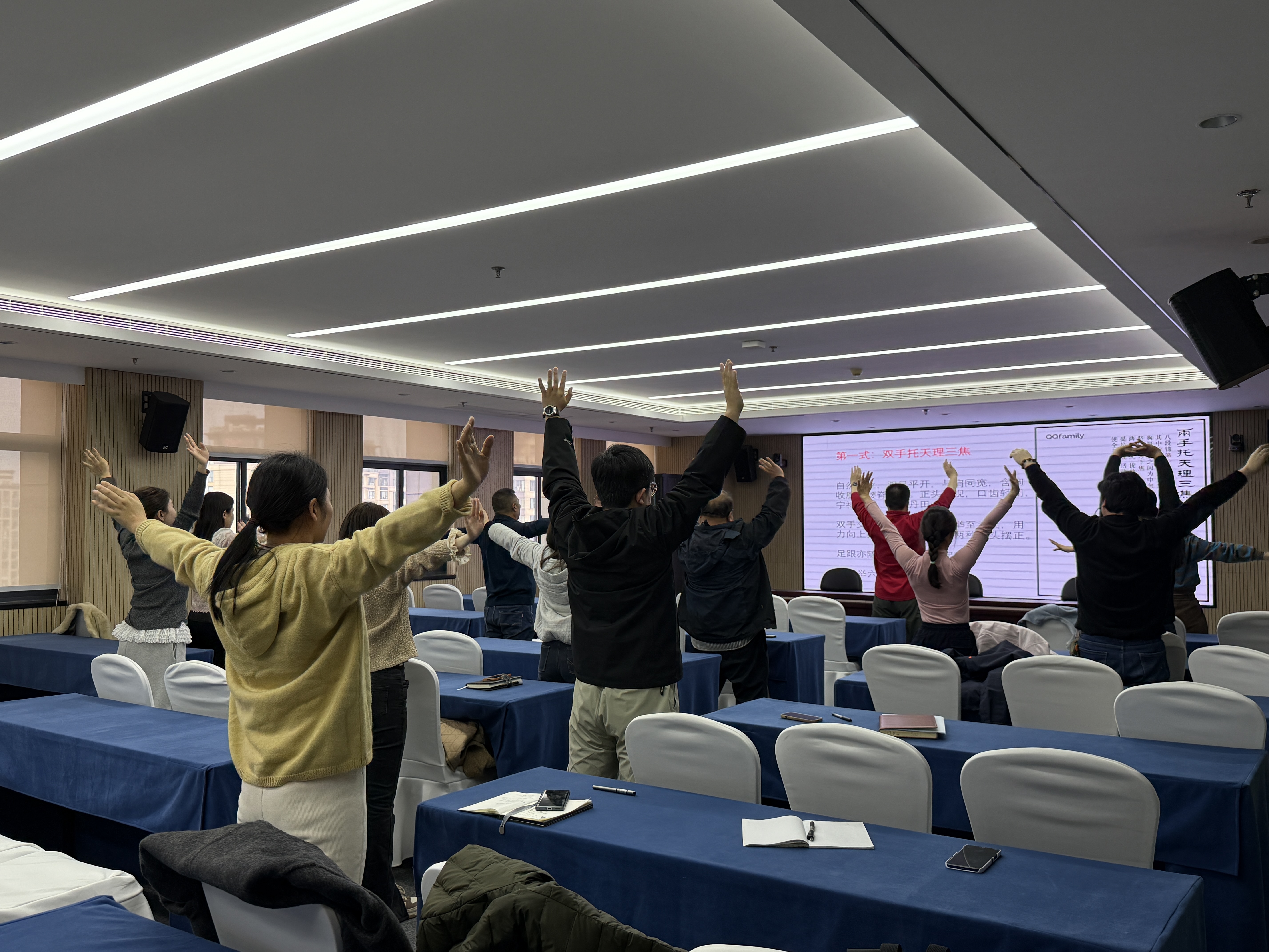 ����Ա���������š������ڲ���רҵ�������Ϊ��������ҽ����֪ʶ����Բ������