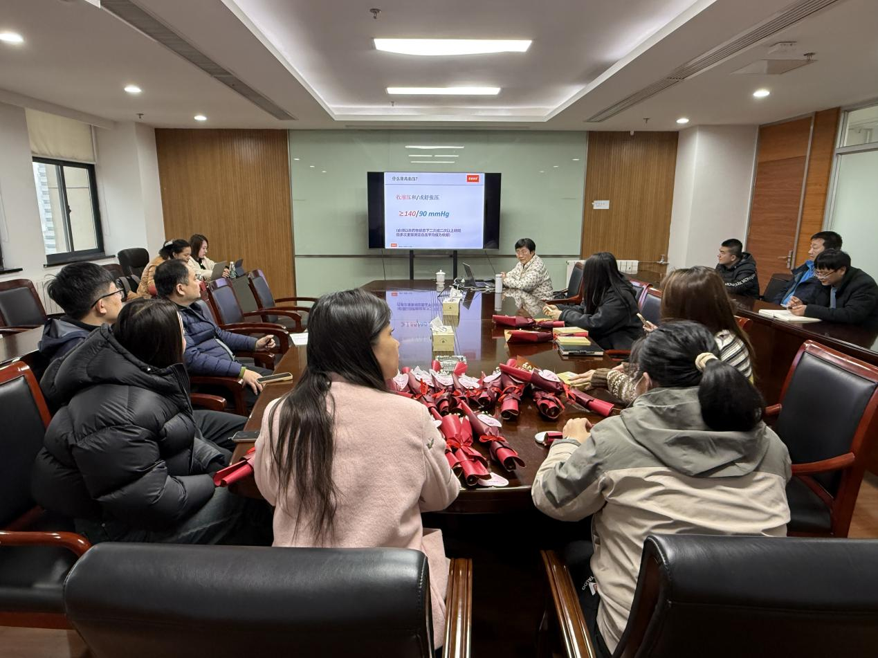 ���μ���Ԥ�����أ�����������������ƪ